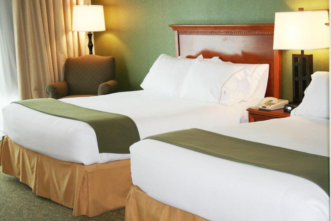 Holiday Inn Express Hotel & Suites Hagerstown By Ihg Exterior foto