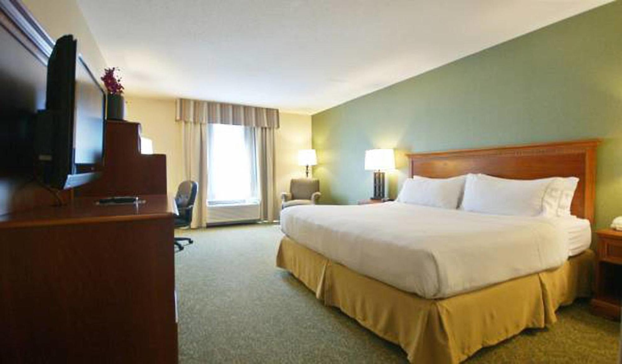 Holiday Inn Express Hotel & Suites Hagerstown By Ihg Exterior foto